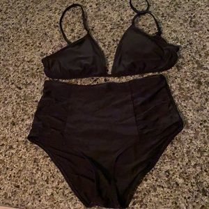 Black bikini set
